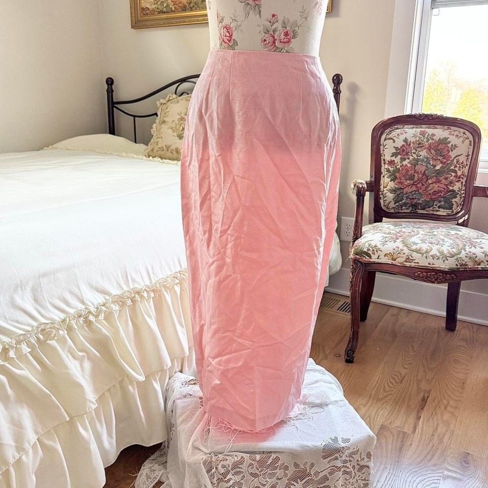 pink maxi skirt  80s pink satin maxi skirt size 10‎